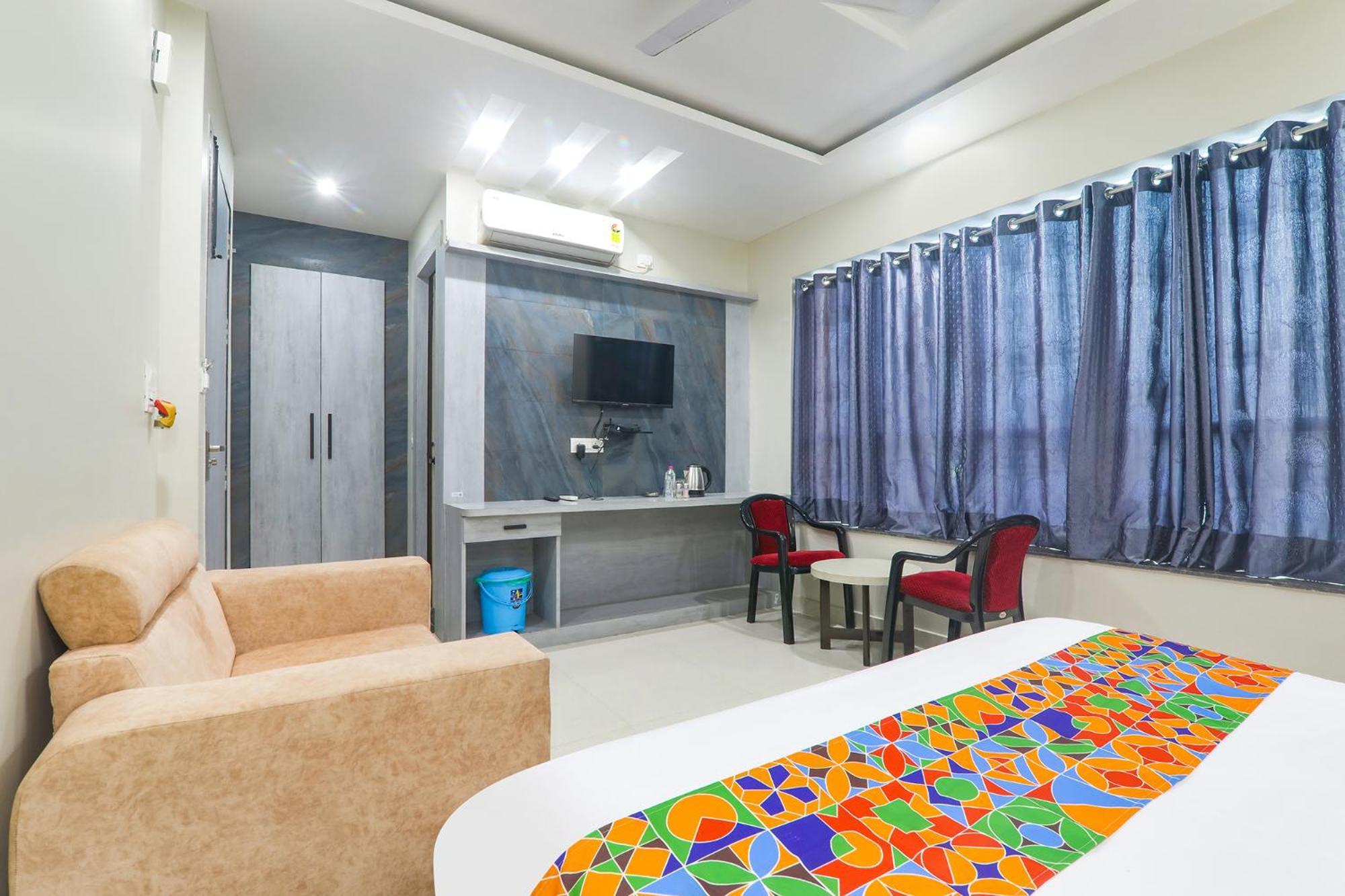 Fabexpress Grand Inn I Chinhat المظهر الخارجي الصورة
